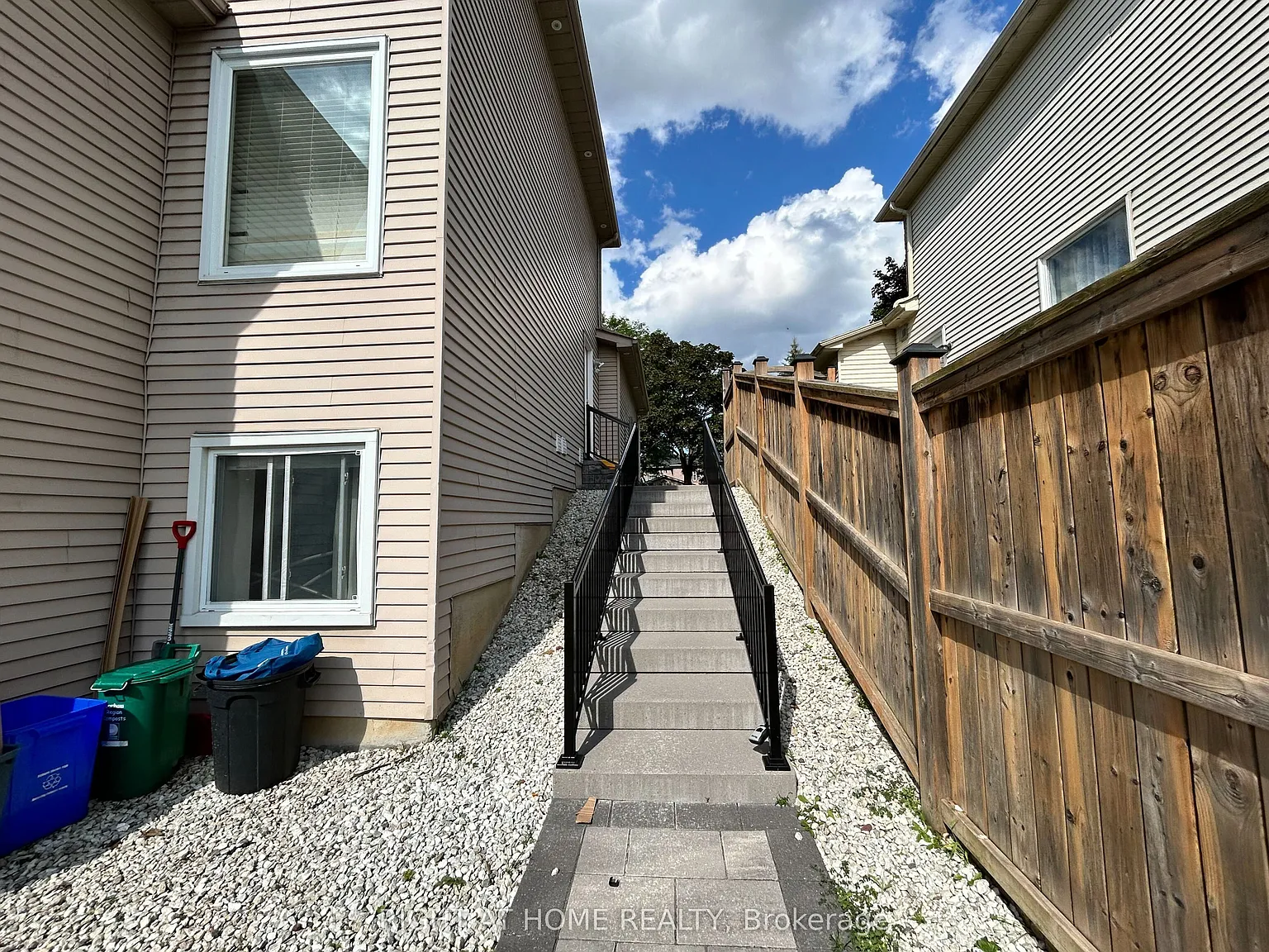 3 bed, $2,250 — Photo 3