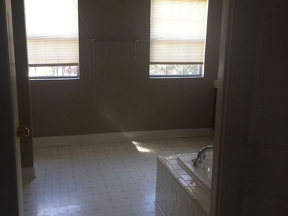 5th image of 3061 Savannah Bay Ct