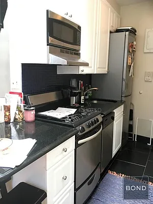 Rented by Bond New York | media 11