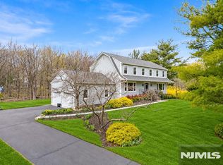 68 Burnwood Lane, Upper Saddle River, NJ 07458