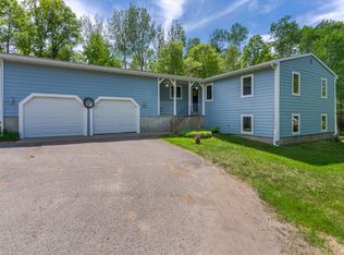 812 Spruce Grove Ln NW, Bemidji, MN 56601