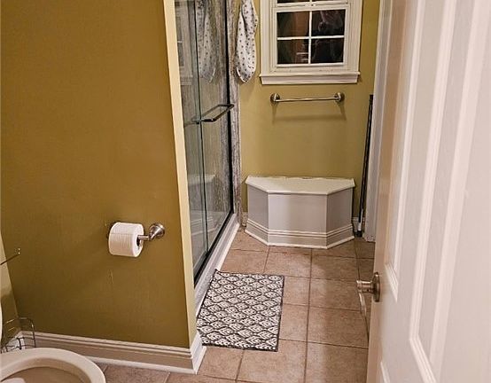 3rd image of 255 Yancey Dr