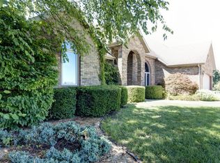 2794 W Weskary Ln, Brookline, MO 65619