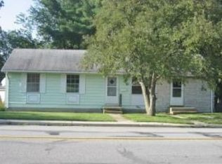 1417 W Lake Ave, Plymouth, IN 46563