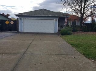 1701 Tanglewood Ln, Medford, OR 97501