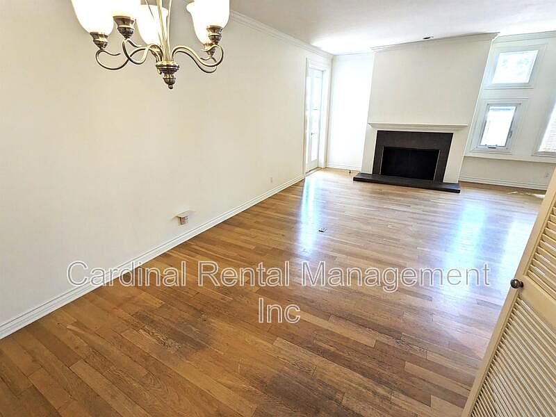 1st image of 960 San Pasqual St APT 206