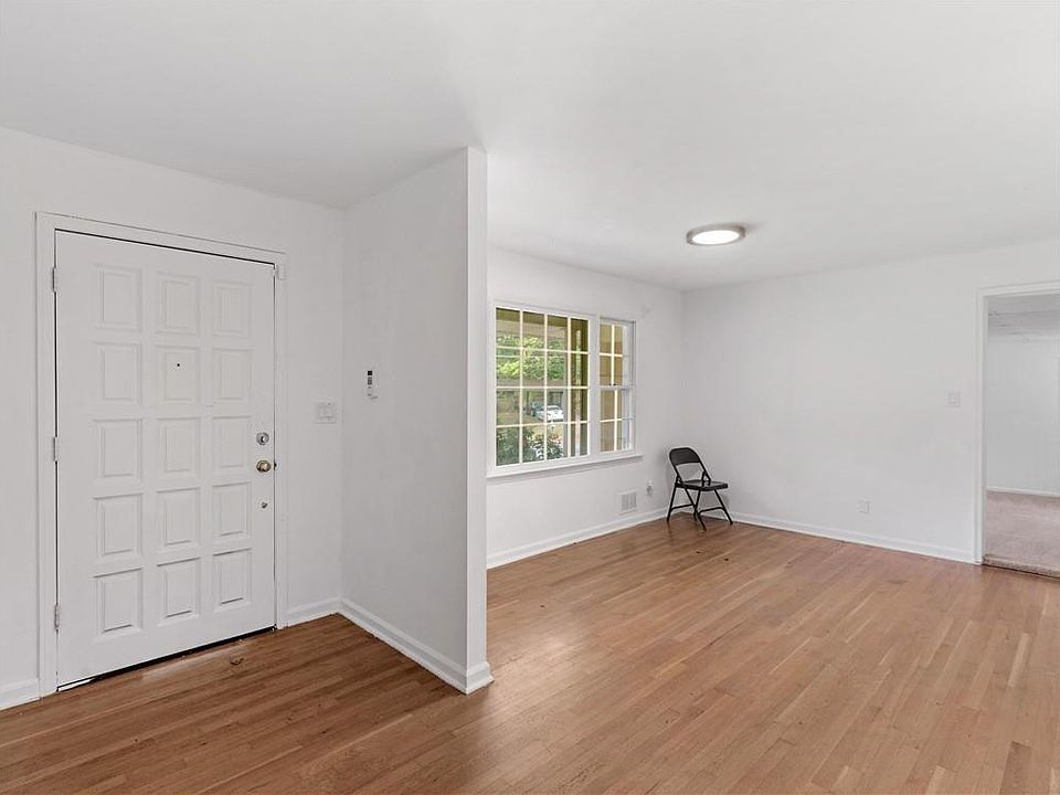 1st image of 6663 Peacock Blvd