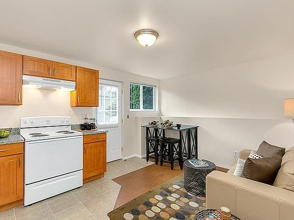 3rd image of 10341 Stone Ave N #B