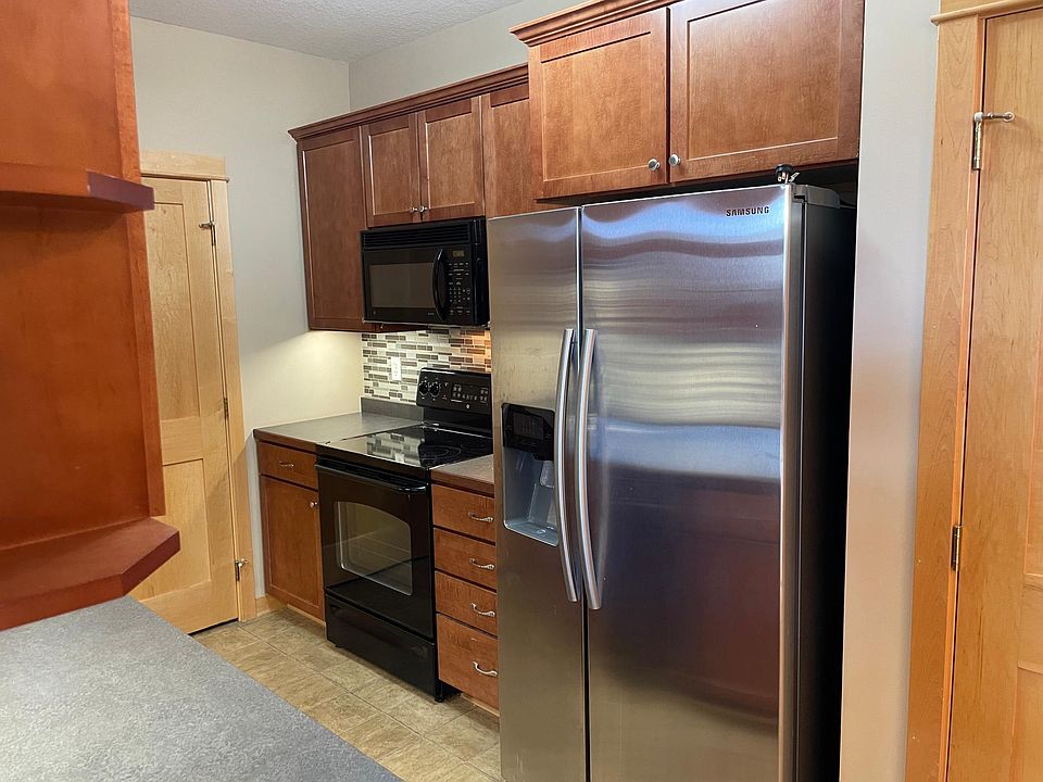 1st image of 14937 60th St N Unit 202