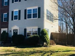 111 Clint Ln, Fredericksburg, VA 22405