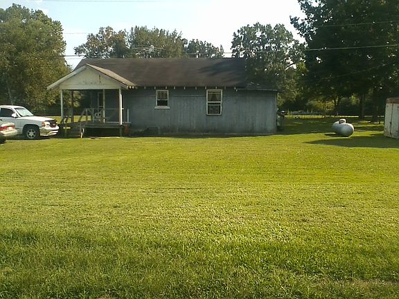 3rd image of 114 Palmer Ln