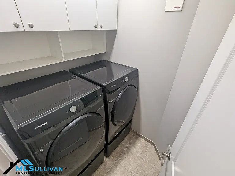 501 Finsbury St #204-1 — Photo 11