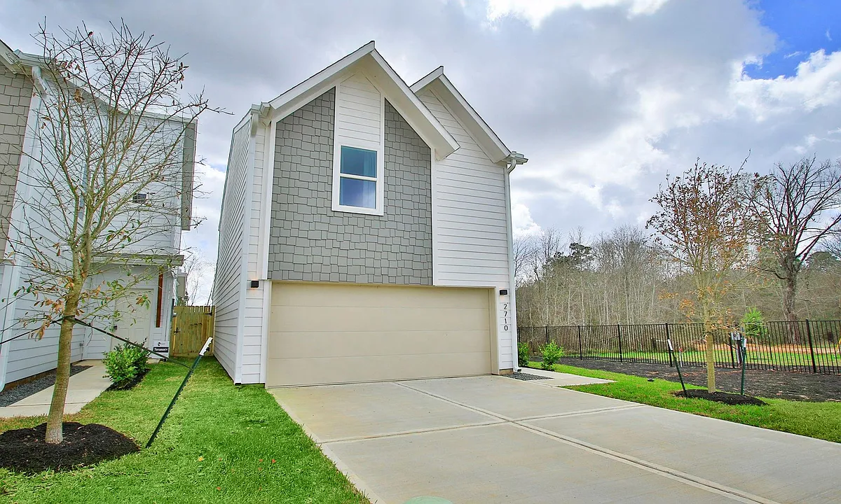Building Photo - 2713 Discovery Trails Ct