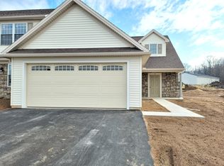 13 Maize Cir, Elizabethtown, PA 17022
