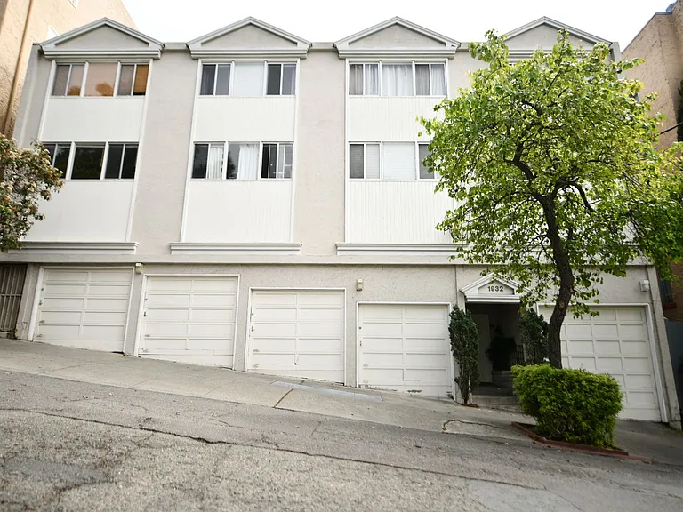 1932 6th Ave — Photo 12