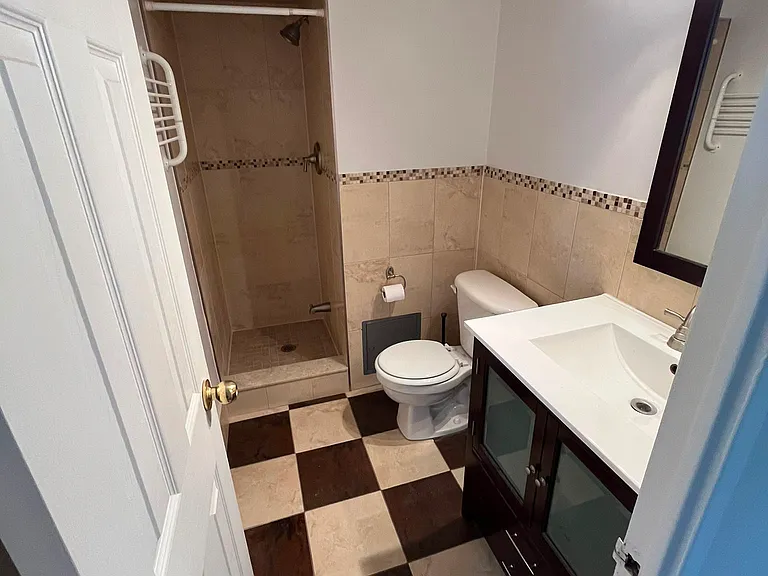 360 Ridelle Ave #507 — Photo 15