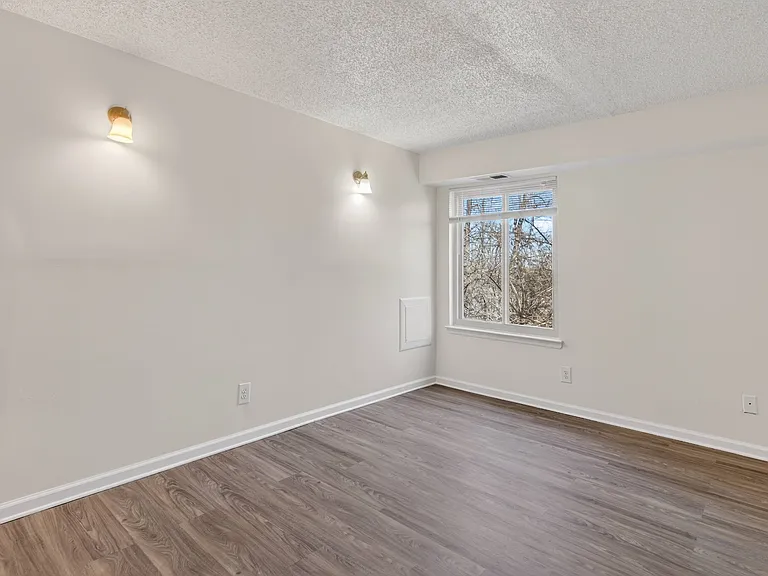 Brookland Ridge Apartments — Photo 10