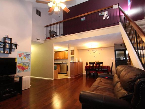 4th image of 516 Aspen Dr
