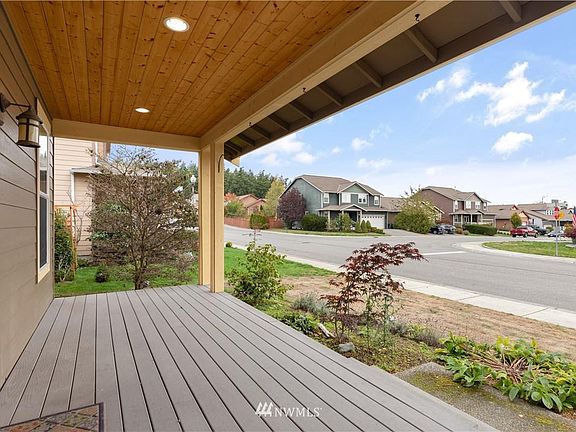 4th image of 2935 SW Berwick Dr