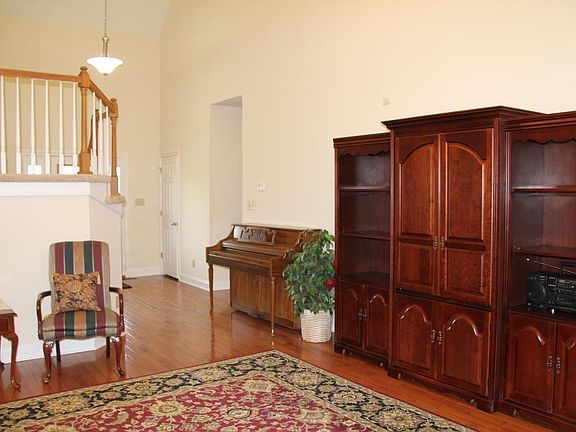5th image of 5220 Summer Rose Blvd