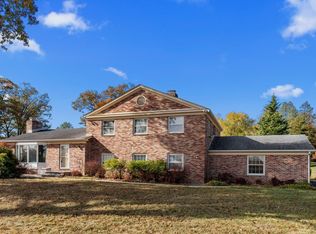 820 Thomas Rd, Lafayette Hill, PA 19444