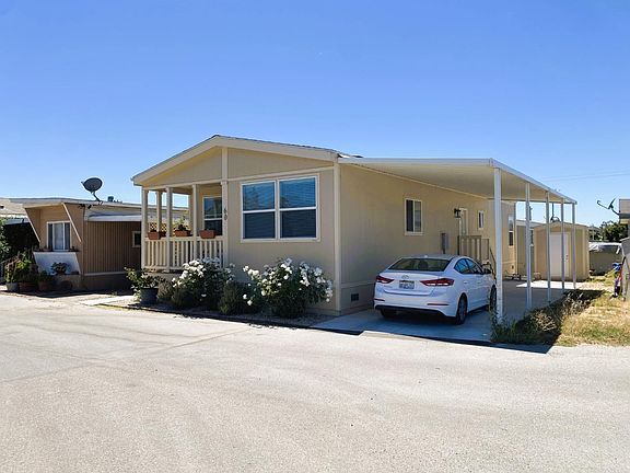 3rd image of 2900 Fairview Rd #60