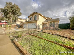 21627 Winding Rd, Moreno Valley, CA 92557