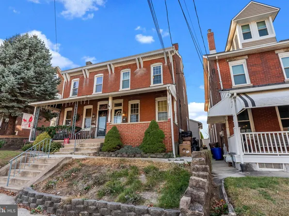 446 Depot St, Bridgeport, PA 19405