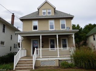 75 Maple Ave, Dover, NJ 07801