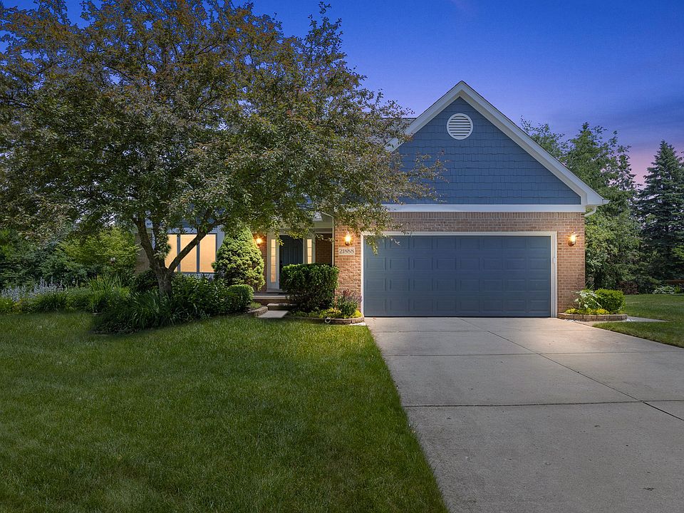 1st image of 21888 Dunnabeck Ct