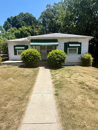 181 Sunset Dr Photo 1