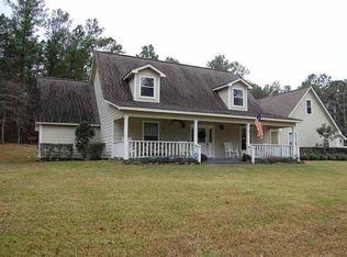 492 Shoreline Dr, Brookeland, TX 75931
