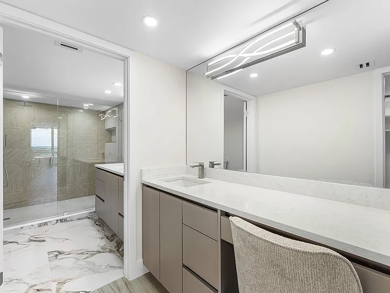 4201 N Ocean Blvd #1407 — Photo 27