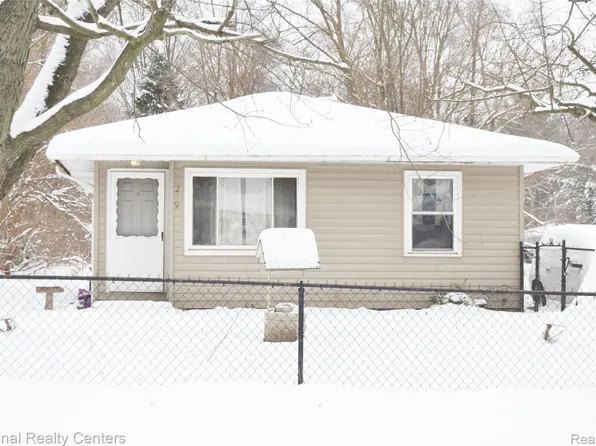 239 Pawnee St, Battle Creek, MI 49014