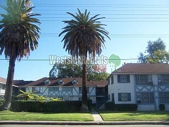 1st image of 6222 Hazeltine Ave