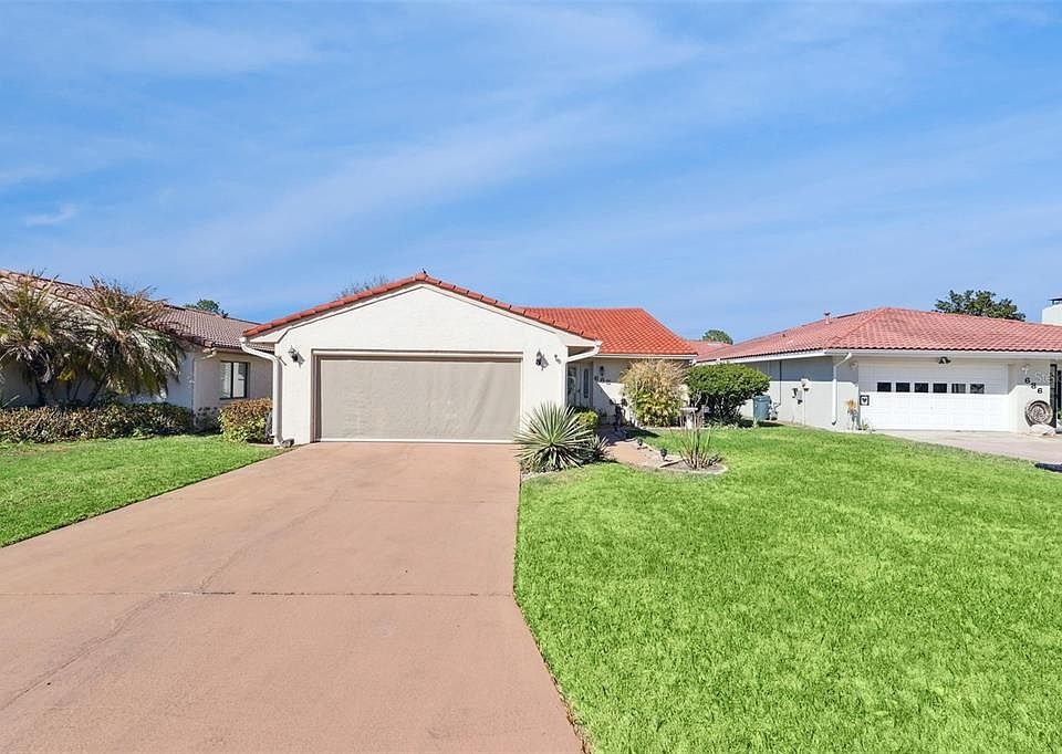 1st image of 688 Augusta Rd