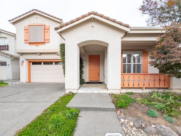 54 Summerbrooke Cir