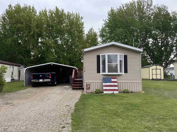 560 W 21st St #114, Monroe, WI 53566