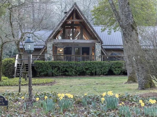 1577 West Club Blvd, Lake Toxaway, NC 28747