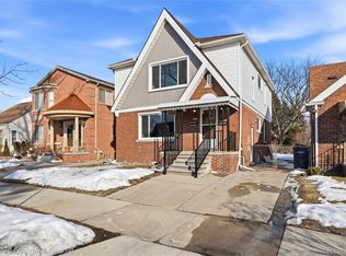 6640 Yinger Ave, Dearborn, MI