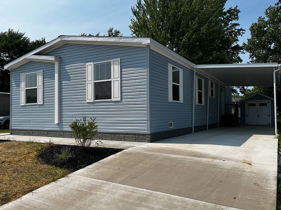 1st image of 26 Sycamore Dr