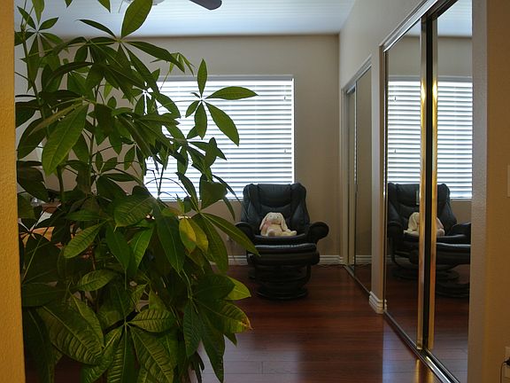 Master bedroom_2