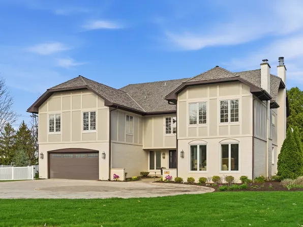 11 Princeton Rd, Hinsdale, IL 60521