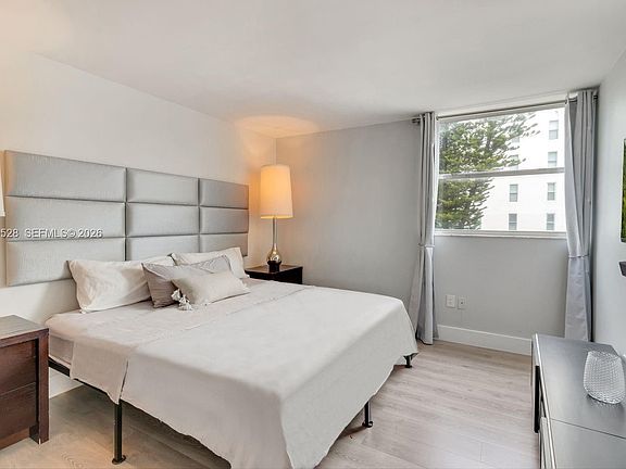 5th image of 1250 Alton Rd APT 3A