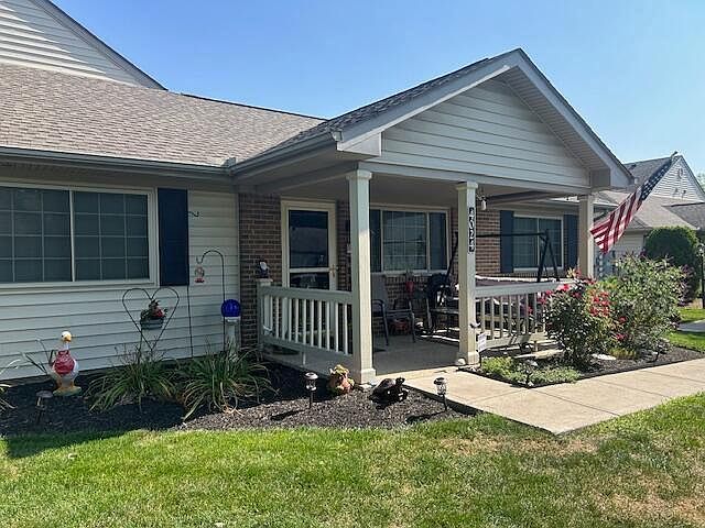 1st image of 4024 Castel Dr