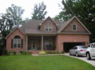 220 Indian Hills Rd, Oneida, TN 37841