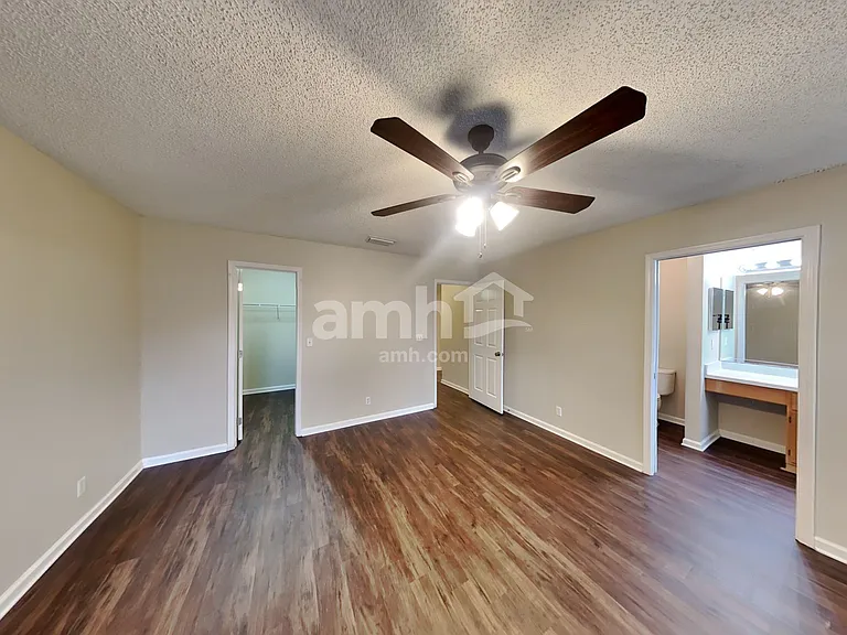 12612 N Ashglen Dr — Photo 10
