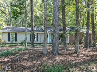 3810 Club Dr NW, Kennesaw, GA 30144