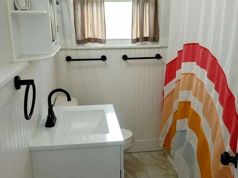 450 McIntosh Rd — Photo 8
