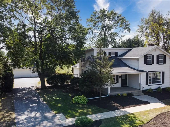 2116 Black Rd, Joliet, IL 60435